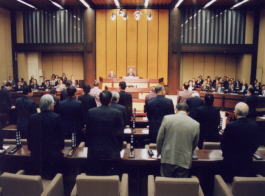 百条委員会の設置を全会一致で可決（3/25）の写真